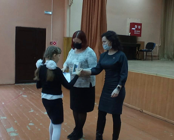Подведены итоги конкурса рисунка ко Дню матери, который организовал депутат Госдумы Алексей Журавлев