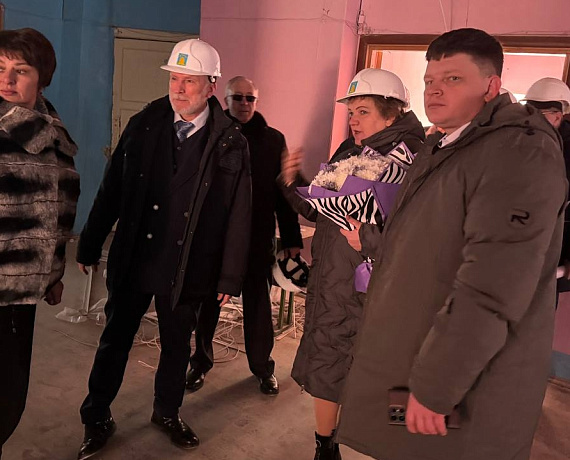 Журавлев в Тамбове посетил школу, где идет капремонт в рамках нацпроекта "Образование"