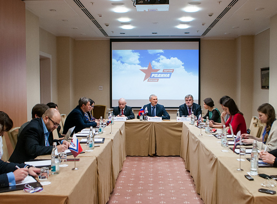 Пресс-завтрак, 15.12.2015