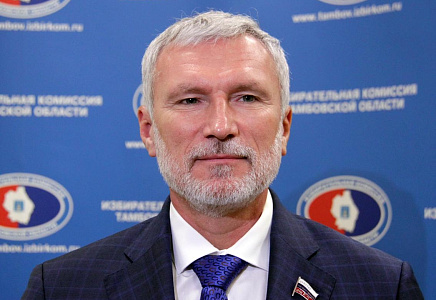 Журавлев иронично прокомментировал выдачу ипотеки с 18 лет