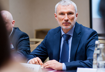 Журавлев: Ситуация с подсчетом голосов может привести к двоевластию в Вашингтоне