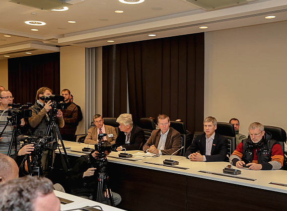 Делегация партии "РОДИНА" в Новороссии, 03.11.2014