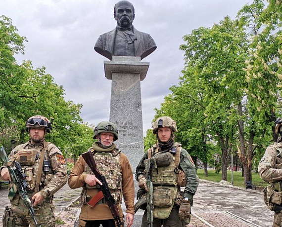 День Великой Победы Алексей Журавлев встретил на передовой в Донбассе