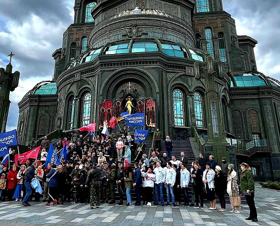 Подмосковная "РОДИНА" провела автопробег, посвященный 77-й годовщине Великой Победы