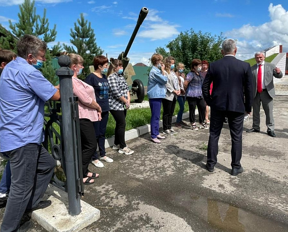 Алексей Журавлев пообщался с жителями села Улеты