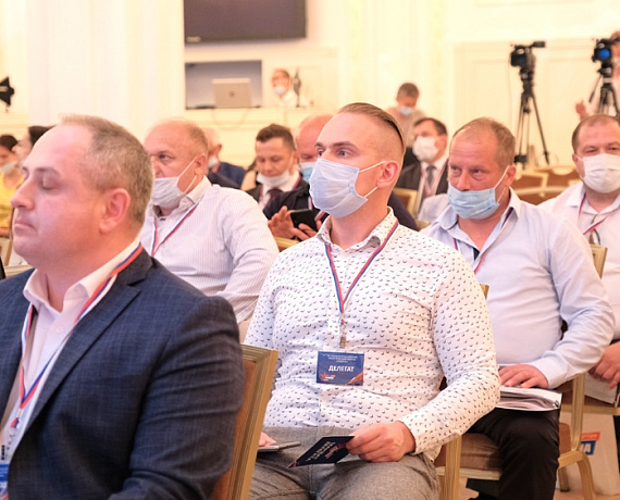 Журавлев представил на VII Cъезде основные тезисы предвыборной программы "РОДИНЫ"