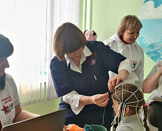 Подмосковные соратники провели акцию "РОДИНА - детям" и оказали помощь беженцам из Донбасса