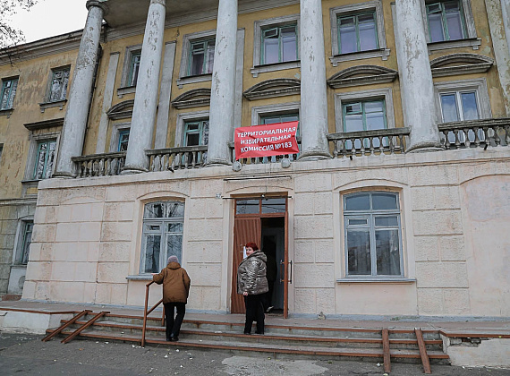 Делегация партии "РОДИНА" в Новороссии, 02.11.2014