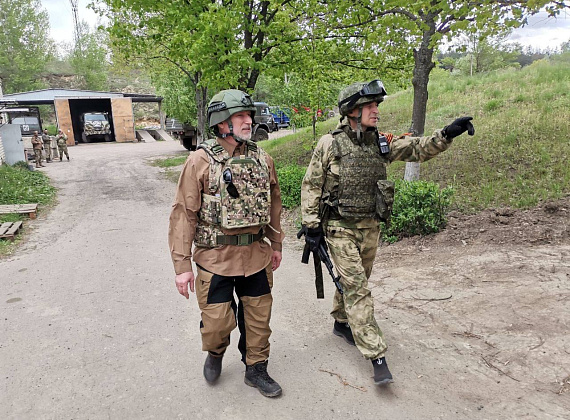 День Великой Победы Алексей Журавлев провел на передовой в Донбассе, 09.05.2022