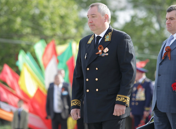 Визит российской делегации во главе с Рогозиным в ПМР, 9 мая 2014 г.