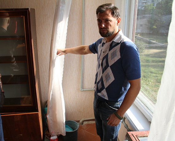 "ТИГРЫ РОДИНЫ" поздравили учащихся Новороссии с Днём знаний