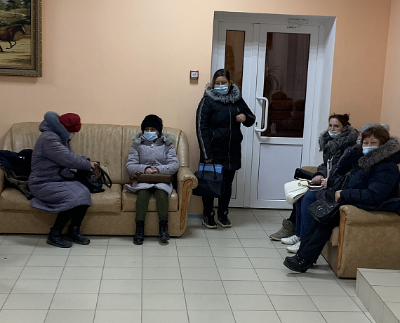 Карен Григорян провел прием граждан в Харабалинском и Ахтубинском районе Астраханской области