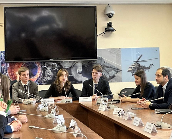 Реготделения в Москве и области поддержали кандидатуру Путина на выборах президента