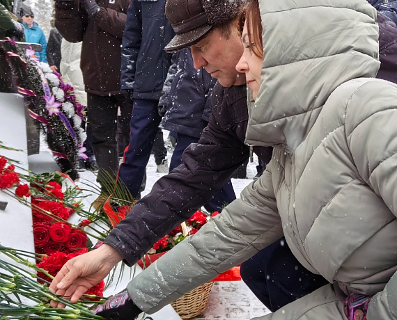 Тамбовские депутаты-родинцы приняли участие в митинге к годовщине вывода советских войск из Афганистана