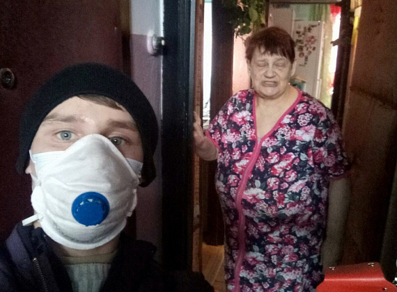 "РОДИНА" провела акцию помощи людям, оказавшимся в сложном положении из-за пандемии коронавируса (13.04.2020)