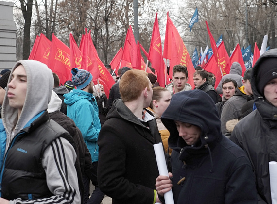 Колонна "РОДИНЫ" на шествии в поддержку русских на Украине, Москва, 2 марта 2014 г.
