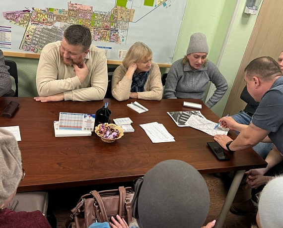 В общественной приемной Вячеслава Илюхина обсудили реализацию очередного наказа избирателей