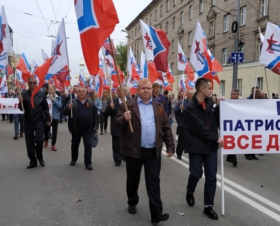 Брянская "РОДИНА" приняла участие в параде в честь Дня Победы