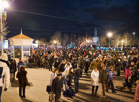Митинг в Севастополе после референдума, выступление Алексея Журавлёва и Антона Тицкого, 16 марта 2014 г.