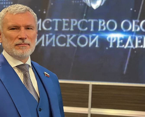 Журавлев принял участие в выездном заседании комитета ГД по обороне в КВЦ "Патриот"