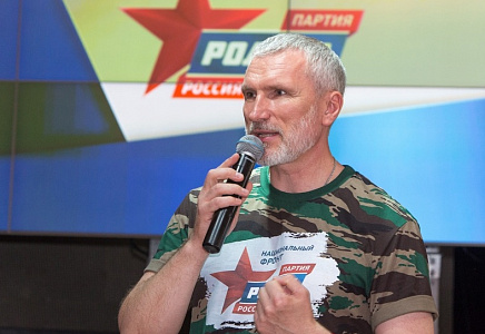 Журавлев: Стоун - из редких западных интеллектуалов, для которых истина еще дорога