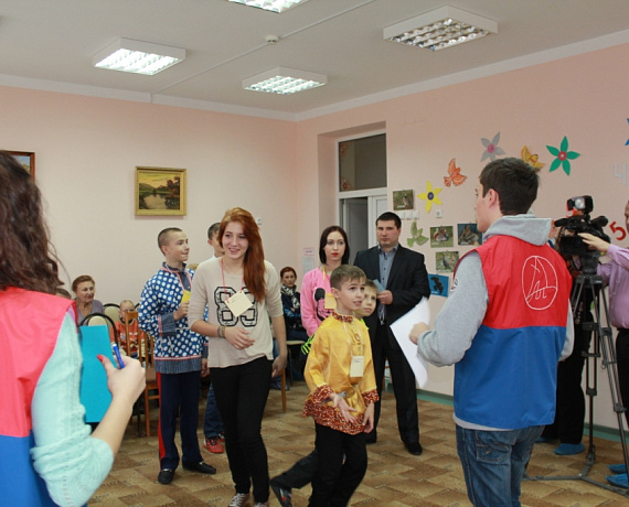 Социал-патриоты посетили детский дом в Новочеркасске