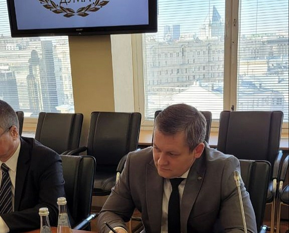 11 марта 2022 г. в Государственной Думе прошло заседание Комиссии по вопросам соблюдения законодательства и парламентскому контролю Комитета Госдумы по вопросам семьи, женщин и детей.
