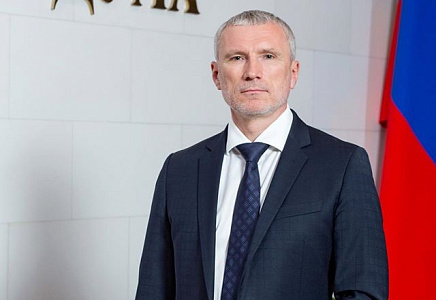 Журавлев внесет в Госдуму законопроект о маркировке фирм, сбежавших из России