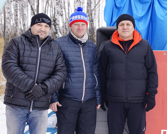 Патриоты Азова организовали чемпионат и первенство Омской области по мотоспорту