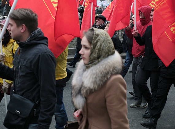 Колонна "РОДИНЫ" на шествии в поддержку русских на Украине, Москва, 2 марта 2014 г.