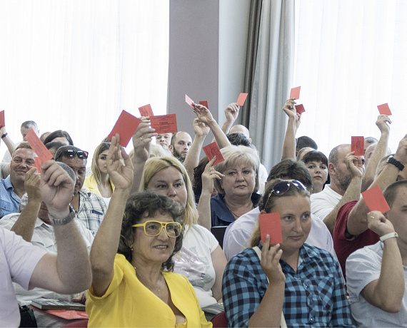 В Крыму выдвинули кандидатов в депутаты от партии "РОДИНА"