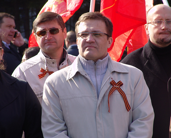 Иркутская "РОДИНА" прошла маршем в колонне ветеранов