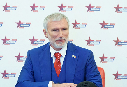 Журавлев: Запад хочет поживиться российскими недрами - а хрен ему!