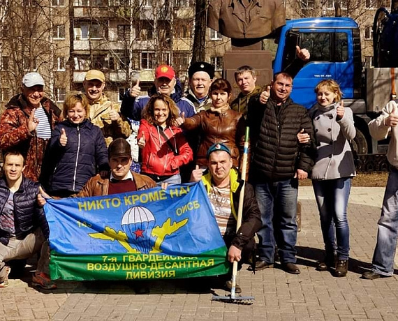 Ярославские родинцы провели субботник у Музея Боевой Славы