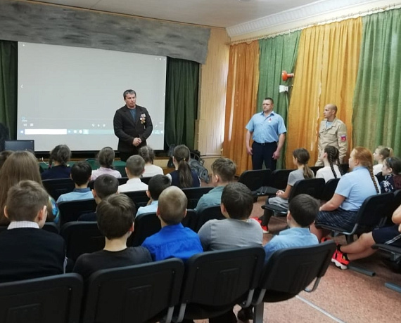 Ярославская "РОДИНА" дает урок мужества молодому поколению