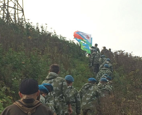 При поддержке партии "РОДИНА" подростки совершили поход на мыс Крильон, самую южную точку Сахалина