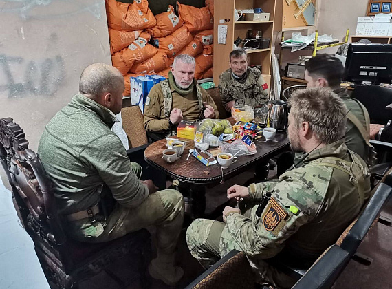 День Великой Победы Алексей Журавлев провел на передовой в Донбассе, 09.05.2022