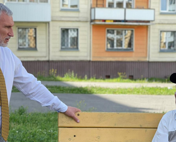 Алексей Журавлев обсудил с жителями Новокузнецка пути решения их проблем