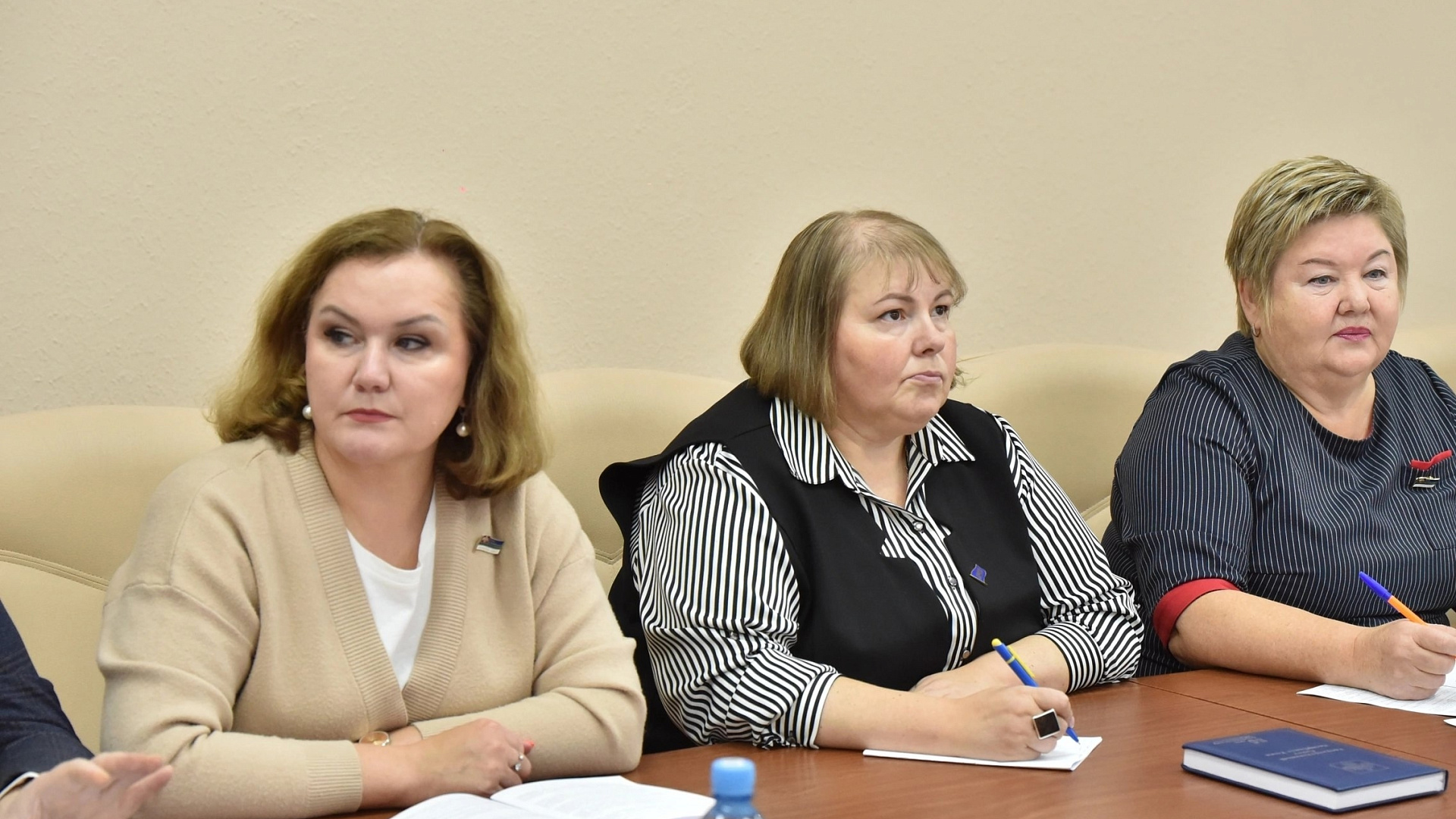 Елена Иванова приняла участие в обсуждении вопросов, связанных с коммерческим учетом ТКО