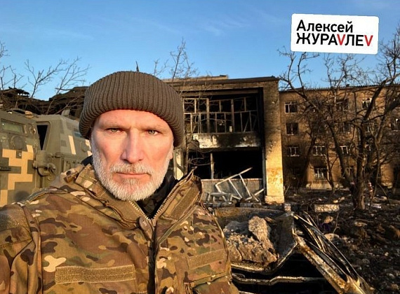 Алексей Журавлев в освобожденном от нацистов Мариуполе (28.03.2022)