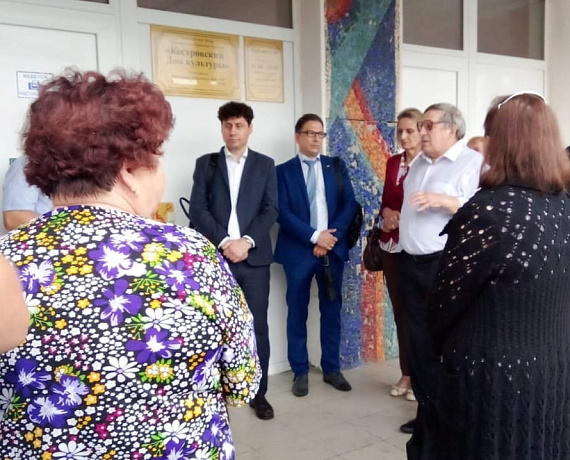 В подмосковных городах начались встречи кандидатов в депутаты от "РОДИНЫ"
