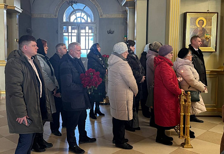 Алексей Журавлев и Максим Косенков простились в Тамбове с женщиной-ветераном Марией Ивановной Воеводиной