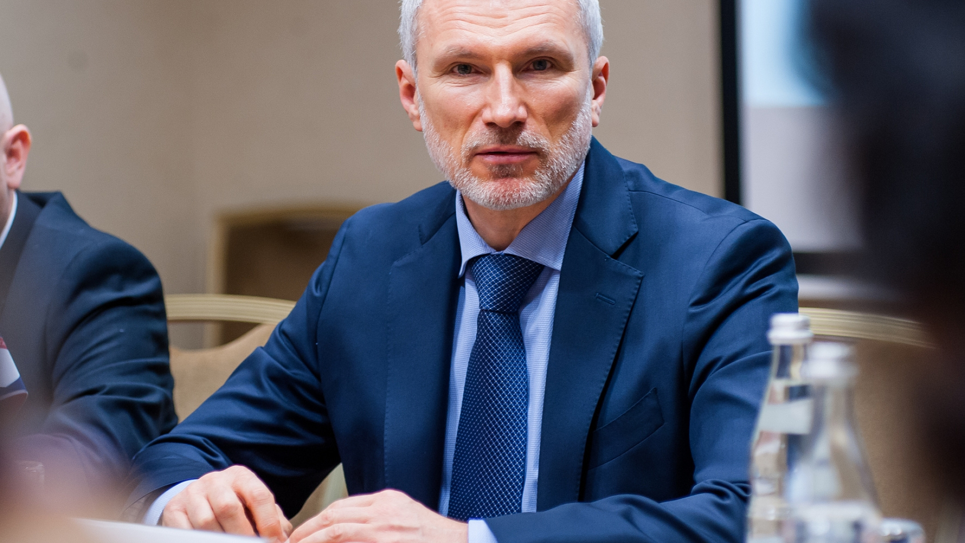 Алексей Журавлев: Не надо приписывать коронавирусу бережливый характер