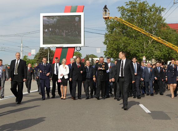 Визит российской делегации во главе с Рогозиным в ПМР, 9 мая 2014 г.