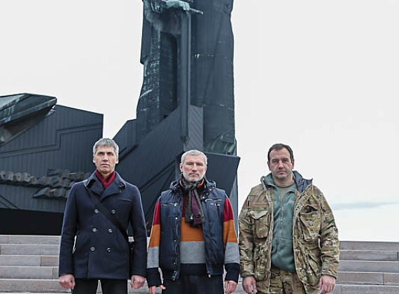 Делегация партии "РОДИНА" в Новороссии, 01.11.2014