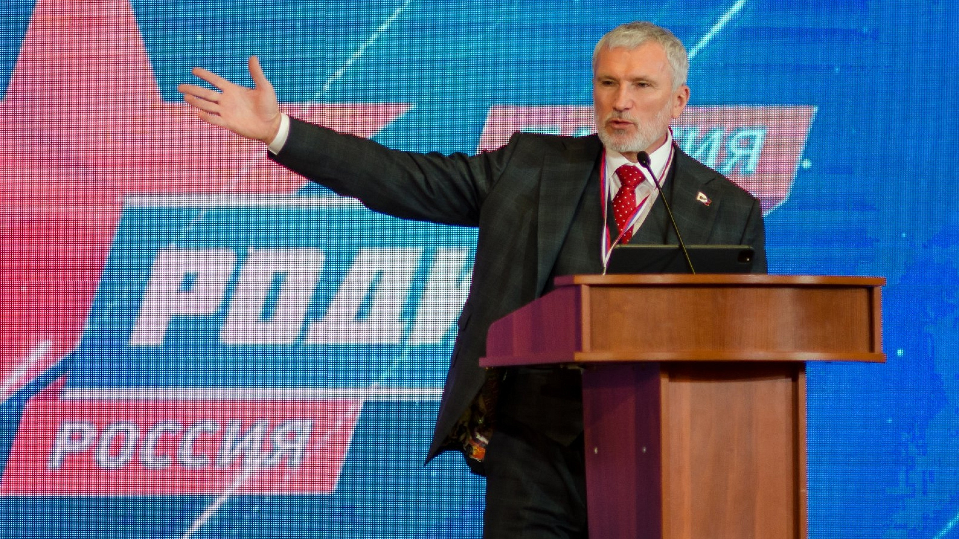 Алексей Журавлев: А могли бы просто выполнять Минские соглашения!
