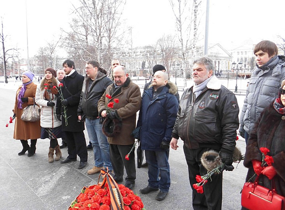 "РОДИНА" возложила цветы в годовщину победы в Сталинградской битве, 2 февраля 2014 г.