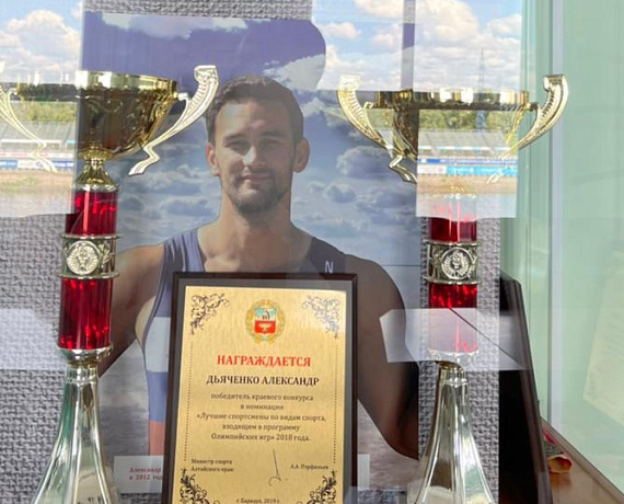 Рабочий визит Журавлева в Алтайский край начался с посещения гребного канала