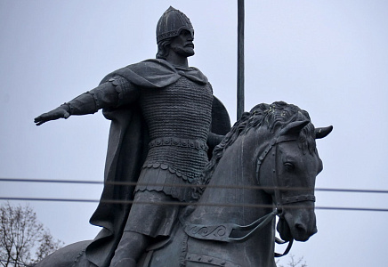 Журавлев: Ледовое побоище - одно из первых столкновений Русского мира с Западом