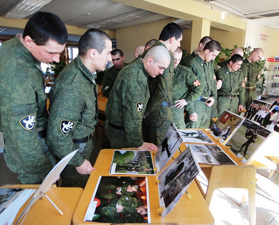 Челябинские соратники провели встречу с военнослужащими
